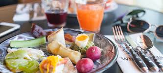 A La Decouverte Du Brunch De Whitefields Cafe A Rennes Minou Le Chat