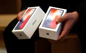 Scegli prima per la tua assicurazione auto: Iphone X Ecco Come Acquistarlo Tutte Le Offerte Degli Operatori Telefonici Il Mattino It
