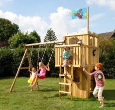 Spielanlage Spielturm Fips Ritterburg Mit Zubehor Amazon De Garten Outdoor Play Baby Mobile Jungle Gym