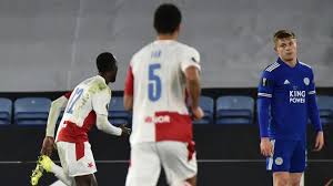 Senegalli futbolcu, çekya fortuna liga'da slavia prag'ın formasını giyiyor. Zgztapmo7lw9pm