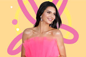A mere 4,000 euros a night. Stars Wie Kendall Jenner Feiern Diesen Kontroversen Bikini Trend Glamour