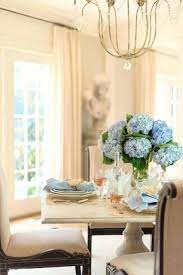 You can either place single flower vase as a centerpiece or can couple it up with other vases, small or big and of different colors to add more fun. Dining Room Vase Ideas Dining Room Table Centerpieces Modern Dining Room Table Centerpiece Dining Room Centerpiece