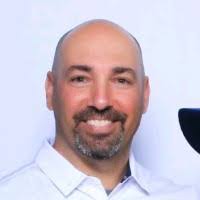 Jeff Layne's Instagram, Twitter & Facebook