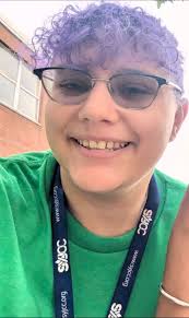 Hello everyone! My name is Sam, I am 22 years old and I just graduated last  week with my Bachelor's in early childhood and childhood education. I am  living in the Hideout