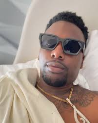 We ain't dreaming we living!🙏🏾 #steps #girlaaredrugs #whoareyoutour  #jeffshelleyvideos