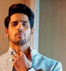 See more ideas about 90s hairstyles. Bollywood Actor Hairstyles Indian Men S Haircuts To Make You Irresistible