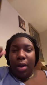 Ariel Cranston's Instagram, Twitter & Facebook