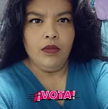 VECINOS DE LA MISION SALEN EN DEFENSA DE PERSONA DETENIDA Asi el conflicto  ahorita llegaron 4 patrullas al sitio