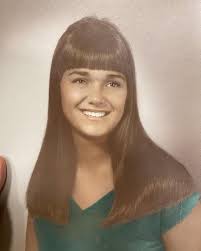 Mindy Sotomayor's Instagram, Twitter & Facebook