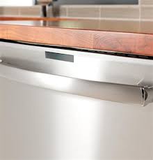 A Dishwasher This Quiet Has A Status Indicator To Tell You If The Dishwasher Is Washing Drying Or Clean Ge Kitchen Kitchen Style Interior