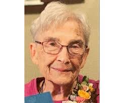 Carol Weller's Instagram, Twitter & Facebook