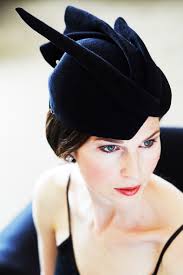 Scintillating hats at Como Garden Party Fundraiser