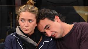 Olivier aime faire la fête et dépenser. Mary Kate Olsen Olivier Sarkozy S Divorce Might Get Even Uglier