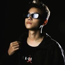 Stream DJ Wine Feat.Htike Htike