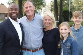 Just a south carolinian living his mother's american dream scott.senate.gov. Photo 2 Scott Wins Historical Election For U S Senate Greertoday Com