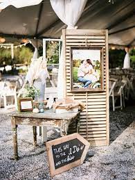 25 Amazing Rustic Outdoor Wedding Ideas From Pinterest 2019 Rustic Diy Farm Reception Decor Rustic Receptions Rustic Wedding Diy Outdoor Wedding Decorations