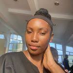 Leslie Liddle's Instagram, Twitter & Facebook