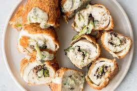 Made with melted provolone, arugula and a spicy chipotle mayonnaise. Creamy Chicken Roulade With Spinach And Mushrooms Ahead Of Thyme