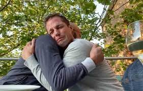 Mathias coppens zorgt voor een familiereünie. Mathias Coppens Neemt Belangrijk Besluit Na Vertrek Van Zijn Broer Staf Dit Heb Ik Gedaan Showbizz 24