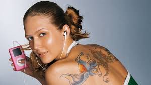 I'm the type to stay committed as long as you do the same. Girls Get Real About Tattoos Bragging Rights Regrets And All Teen Vogue