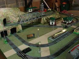 Lionel Dealer Display Layouts Factory Layouts And Postwar Layouts Toy Train Layouts Lionel Trains Layout Model Train Table