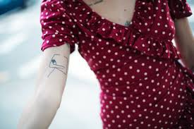 Tatuaje de letras, tomás, nombres : Mini Tatuajes De Los Que No Te Arrepentiras Vogue Espana