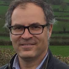 Vicente RODRÍGUEZ-ESTÉVEZ