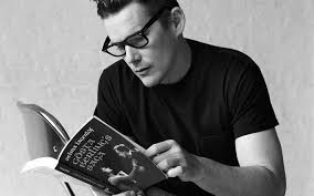 Ethan hawke talks to elizabeth day about his new novel a bright ray of darkness, the story of a young actor who finds solace and equilibrium on the stage, while his private life is crumbling. Download Wallpapers Book 2016 Actor Ethan Hawke Glasses For Desktop Free Pictures For Desktop Free