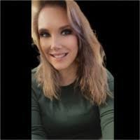 Taylor Cantrell's Instagram, Twitter & Facebook