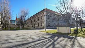 Orden de detención para el acusado de robar en un chalet de Castro por no presentarse al juicio