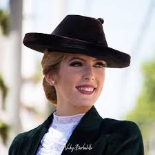 Sandra Borjas (@sandraaborjas) • Instagram photos and videos