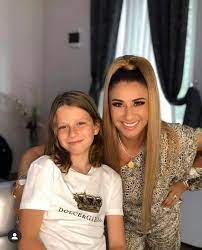 Se dau cu placa pe dunele de nisip. Pasiunea SecretÄƒ A Lui Bebeto Fiul Anamariei Prodan È™i Al Lui LaurenÈ›iu Reghecampf Nu InÈ›eleg De Unde Copilul Äƒsta Are Atata Talent
