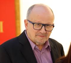 Miguel Fernández-Cid (director do MARCO): 'O online é complementario e non  pode substituír ao contacto directo coa obra'