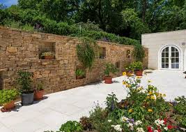 Http Www Schubertstone Com Wp Content Uploads 2015 03 Gr Gneismauer W900 H639 Jpg Natursteinmauer Sandsteinmauer Steinmauer Garten