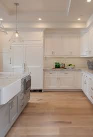 101 Stunning Hardwood Floors Colors Oak Decoratoo Wood Floor Kitchen Rustic Kitchen Cabinets Oak Wood Floors