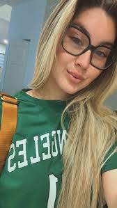 Amazon, deactivate my account please 🙏🏻 #yesiknowmyvoiceisannoying YES,  it’s