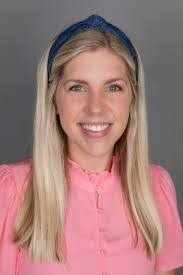 Ashley Antle's Instagram, Twitter & Facebook