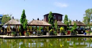 Program beasiswa dan pembinaan putra/i nganjuk agar mampu memberikan konstribusi nyata untuk nganjuk dan indonesia. Museum Anjuk Ladang Berwisata Sambil Mempelajari Sejarah Di Ngajuk Tempat Me