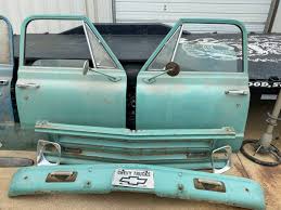The gas monkey garage was started in 2002. Gas Monkey Garage Auf Twitter When Our C10 Build Rolled In It Had Tons Of Parts We Had No Use For If You Ve Watched Garagerehab Then You Know Rrrawlings Hates Old Parts
