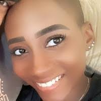 Briana Hewitt's Instagram, Twitter & Facebook