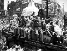 L'iniziativa si affianca all'esposizione della. 8 Maggio 1945 La Giornata Della Vittoria Torna La Pace In Europa Corriere It