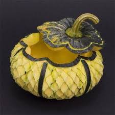 Pin By Aidah Abdullah On Garnishes Veggie Art Fruit Art Fruit And Vegetable Carving
