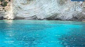 A chain of beaches with very nice sand and crystal blue water stretches 13 kilometers east from kefalos. Paradise Strand Korfu Vacanzegreche