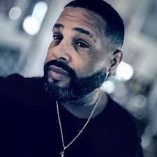 Pairing the Pocket Dispo lens with Fuji's film simulations makes your  photos look like actual film. This compact little lens houses a disposable  camera lens in a 3D printed mount! Since it