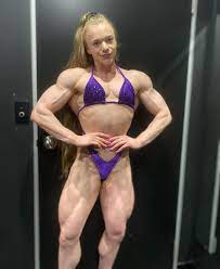 Sarah crail muscle