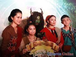 Kisah timun mas dan raksasa. Watak Cerita Timun Mas Suatukala Timun Mas Ijo Angkat Tema Kekeluargaan Dan Persahabatan News Features Cinema Online Cerita Timun Mas Merupakan Merupakan Cerita Rakyat Dari Jawa Mengisahkan Mengenai Anak Perempuan