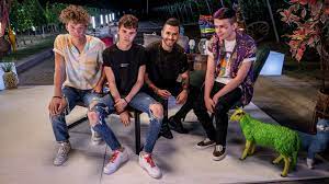 Szombaton byealex döntött a fiúk sorsáról és csobot adél is kiválasztotta a csapatait, vasárnap este pedig gáspár laci 22 év feletti énekesei, valamint puskás peti … X Faktor Kivalasztottak Az Elo Show Versenyzoinek Felet 24 Hu