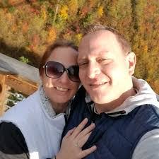 Robin Sammons's Instagram, Twitter & Facebook