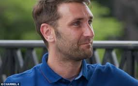 Viewers left in tears over young couple's house offer