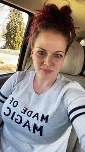 Doretha Benton's Instagram, Twitter & Facebook